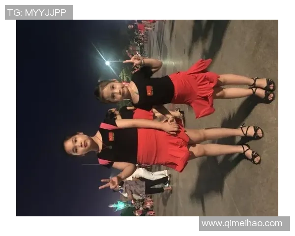 围绕世界足球明星成长历程与巅峰表现的全景深度解析专题报道精华篇